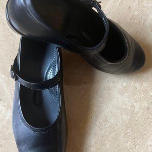 SAS Maria Tripad Comfort Black Leather size 9W